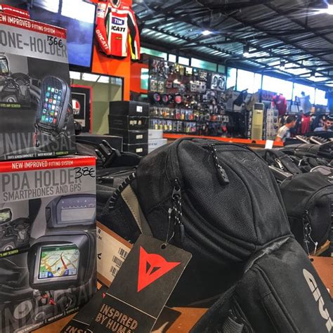 Dainese Mega Stock Bazaar .